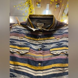 NWT ARIAT womens western snap shirt $59.95 retail